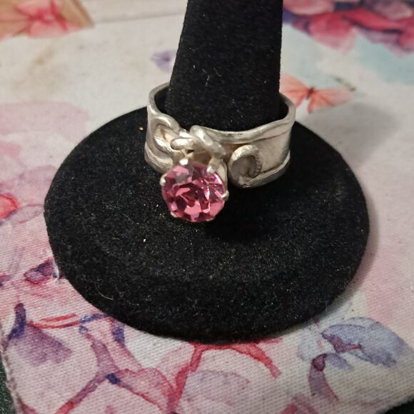 Sterling Silver Ring with Pink CZ - Picture 4 of 4